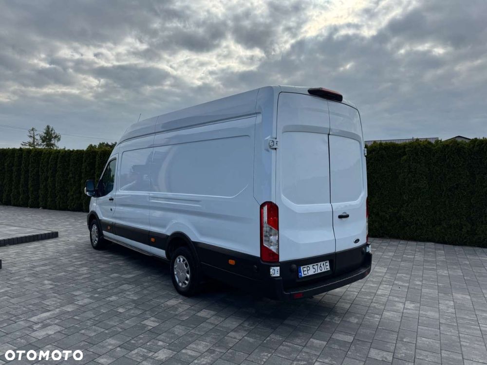 Ford Transit - 8