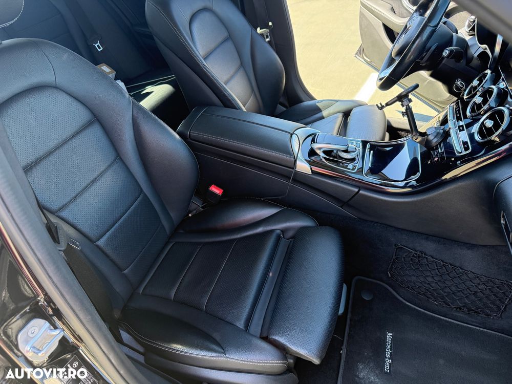 Mercedes-Benz C 220 d 4MATIC Aut. - 23