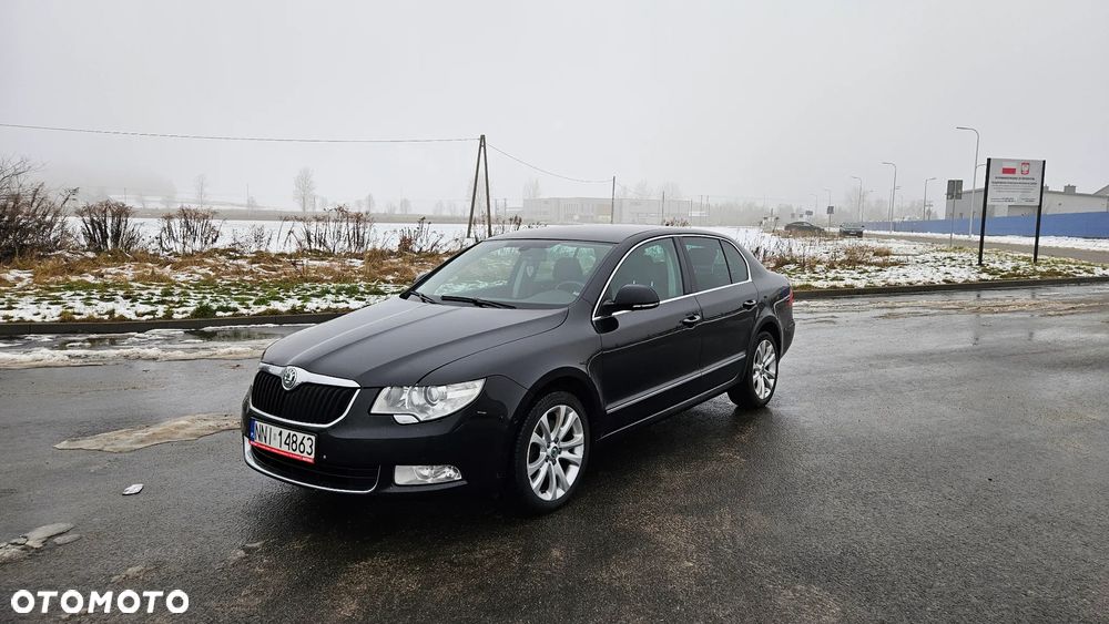 Skoda Superb 2.0 TDI Comfort DSG - 1