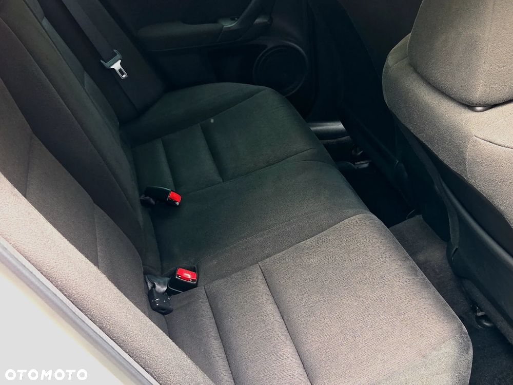 Honda Accord - 30