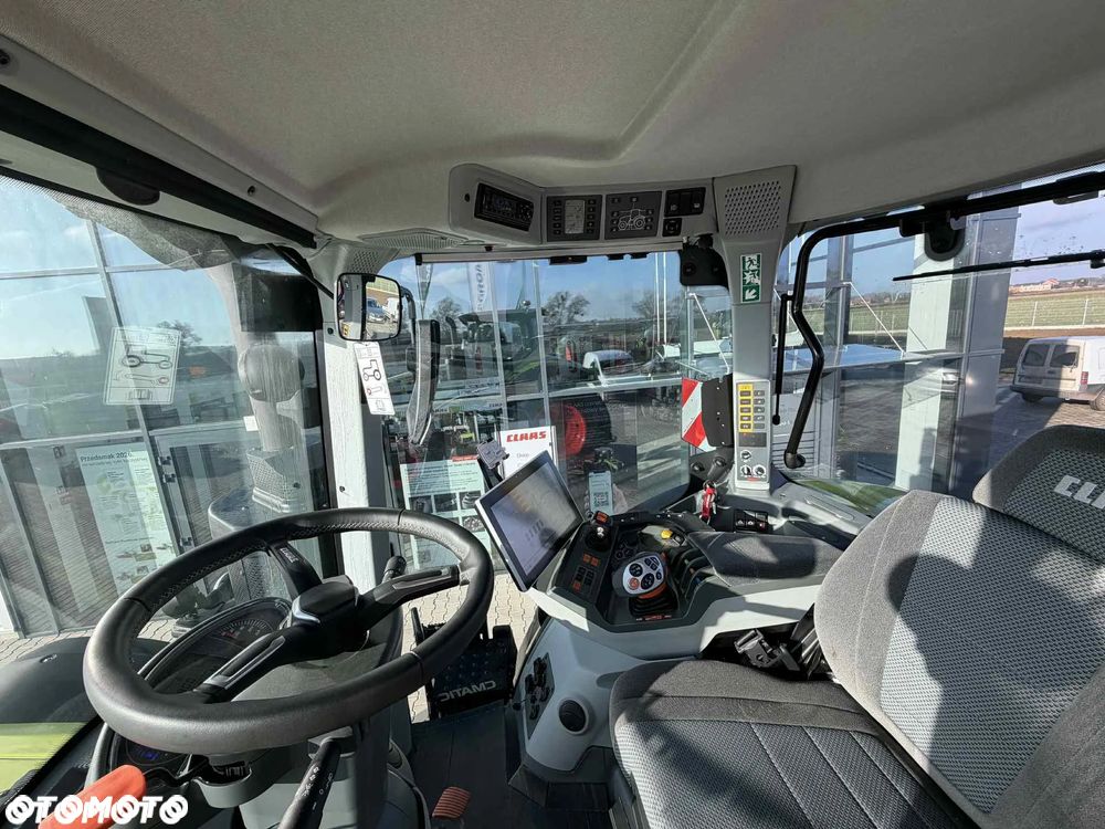 Claas AXION 930 CMATIC - 8