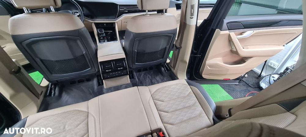 Volkswagen Touareg V6 TDI Elegance - 13