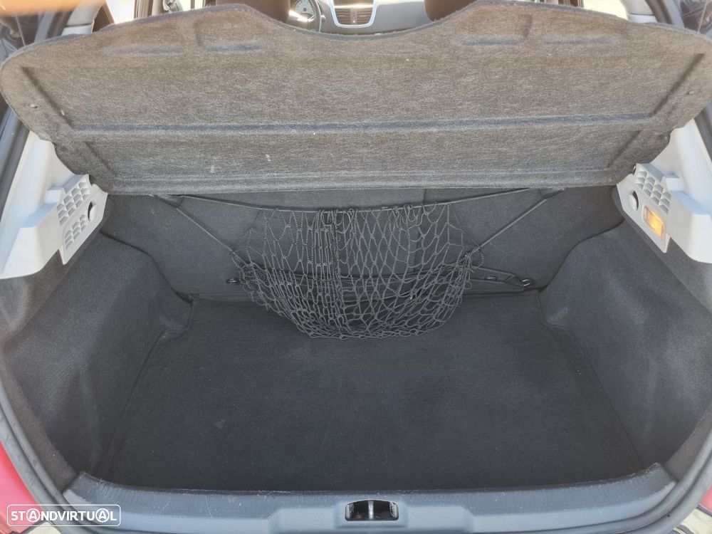 Peugeot 207 1.6 HDi Sport - 6