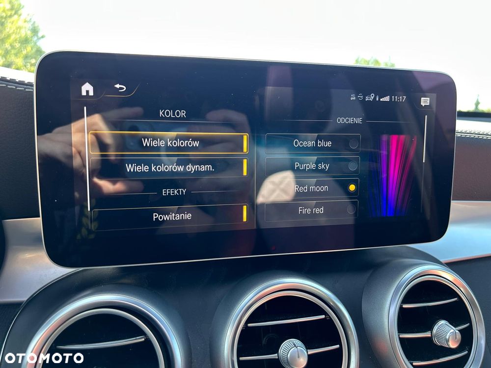 Mercedes-Benz GLC 300 d 4-Matic - 30