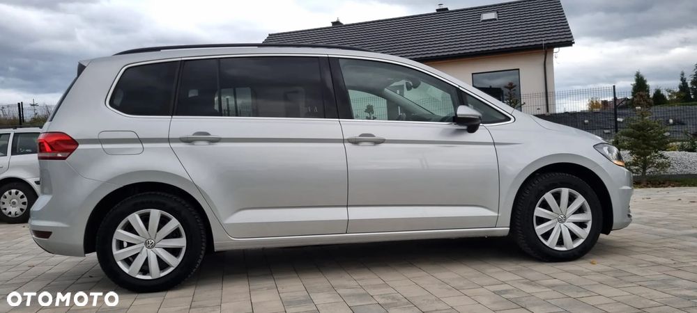 Volkswagen Touran 1.6 TDI SCR (BlueMotion Technology) DSG Comfortline - 6