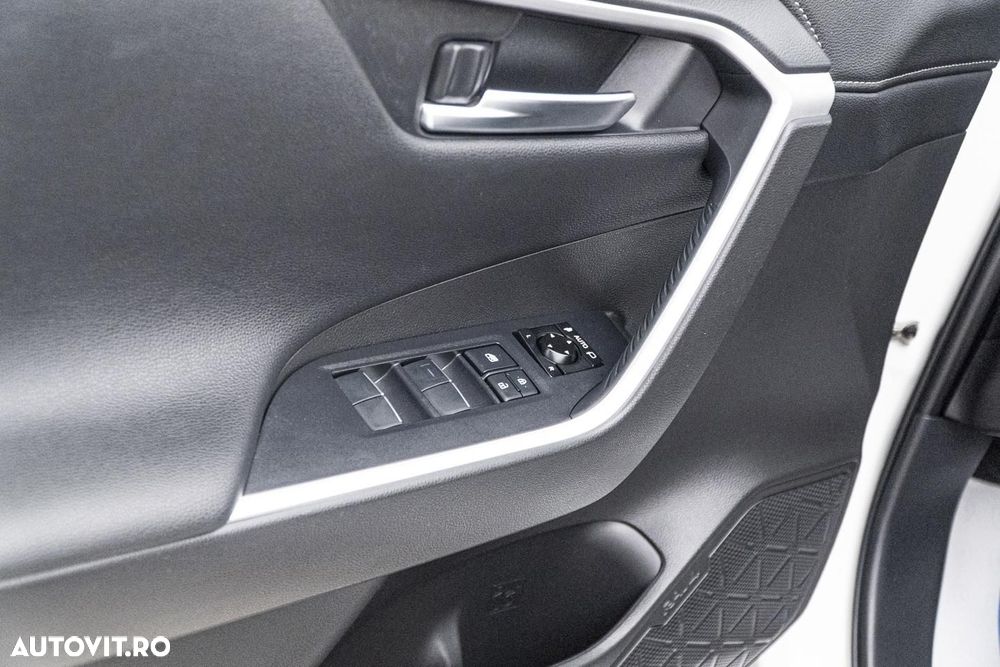 Toyota RAV4 2.0P CVT AWD Dynamic - 23