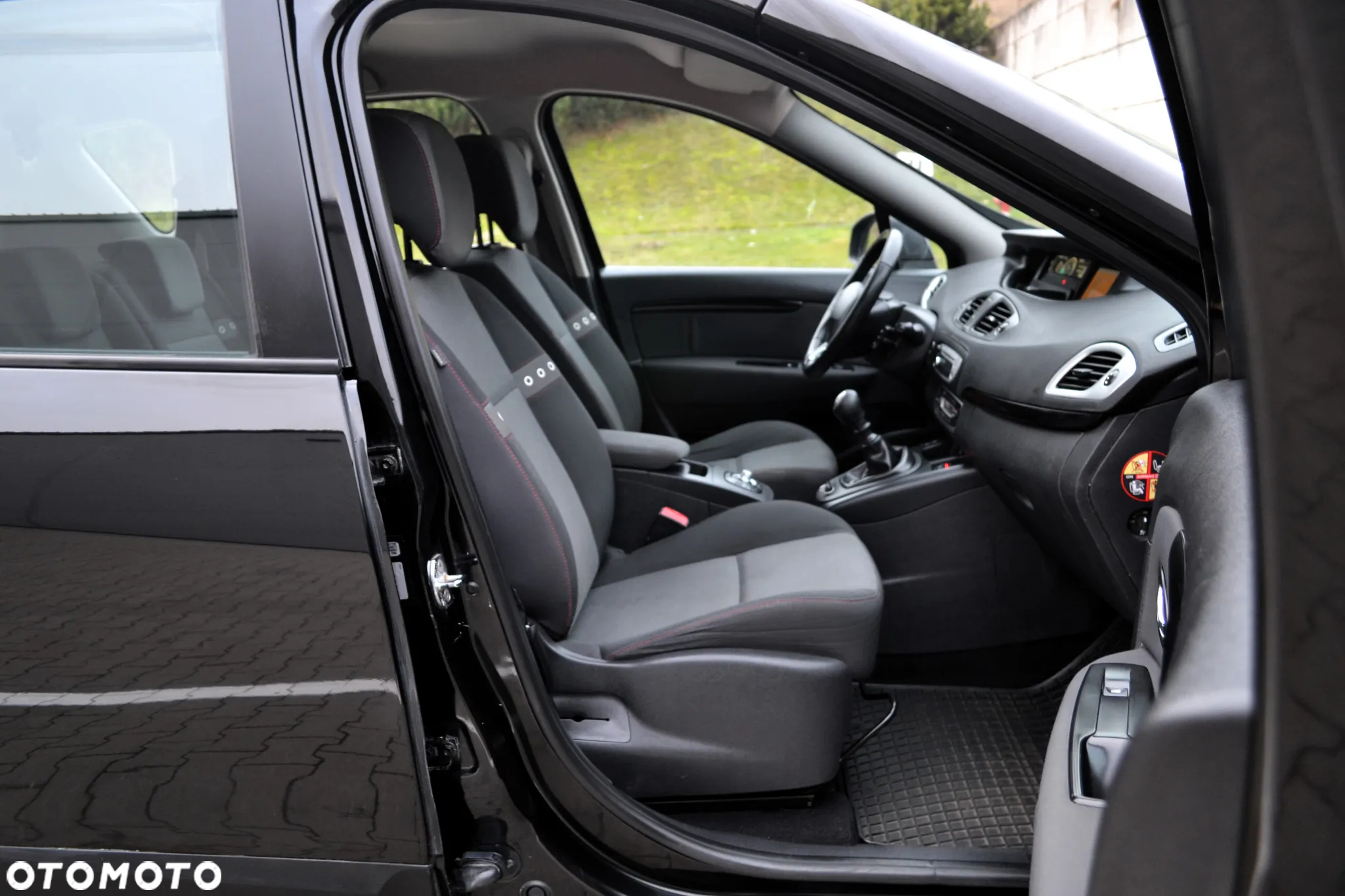 Renault Scenic 1.5 dCi Limited - 11