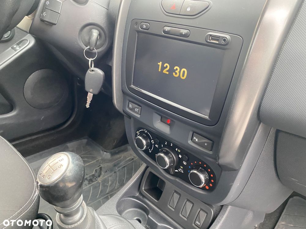 Dacia Duster 1.2 TCe Laureate S&S EU6 - 15