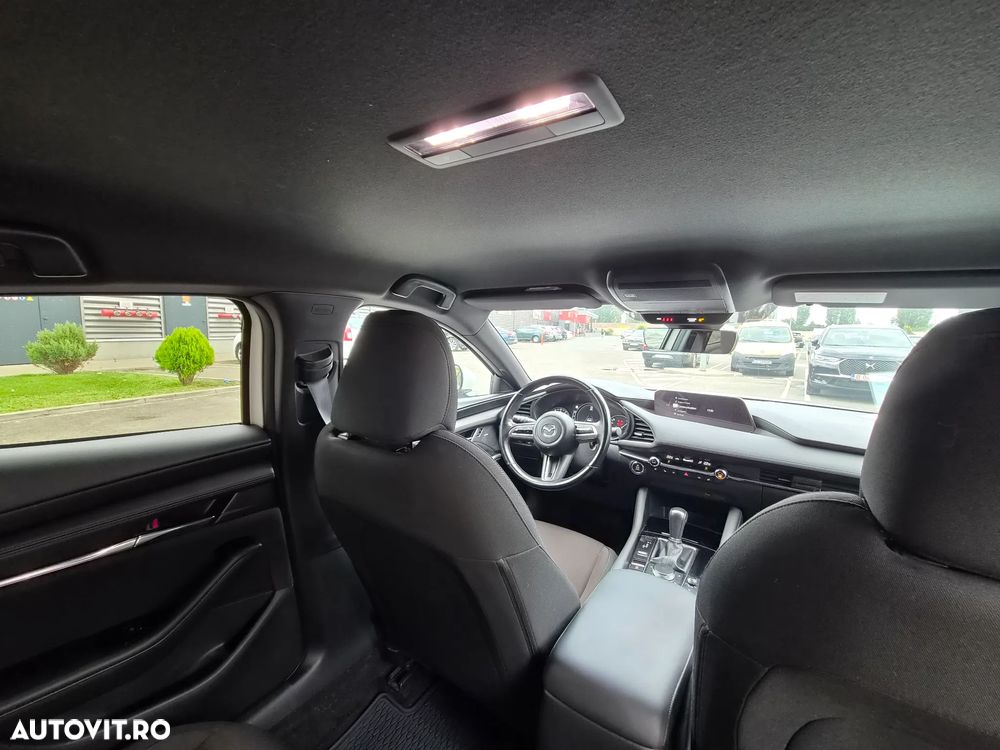 Mazda 3 G150 AT MHEV Plus - 12