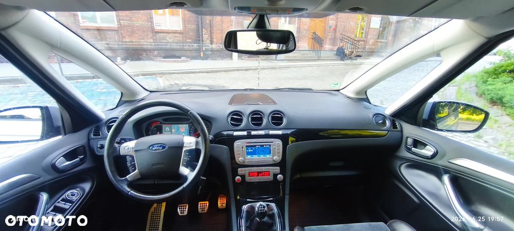 Ford S-Max 2.2 TDCi Titanium - 10