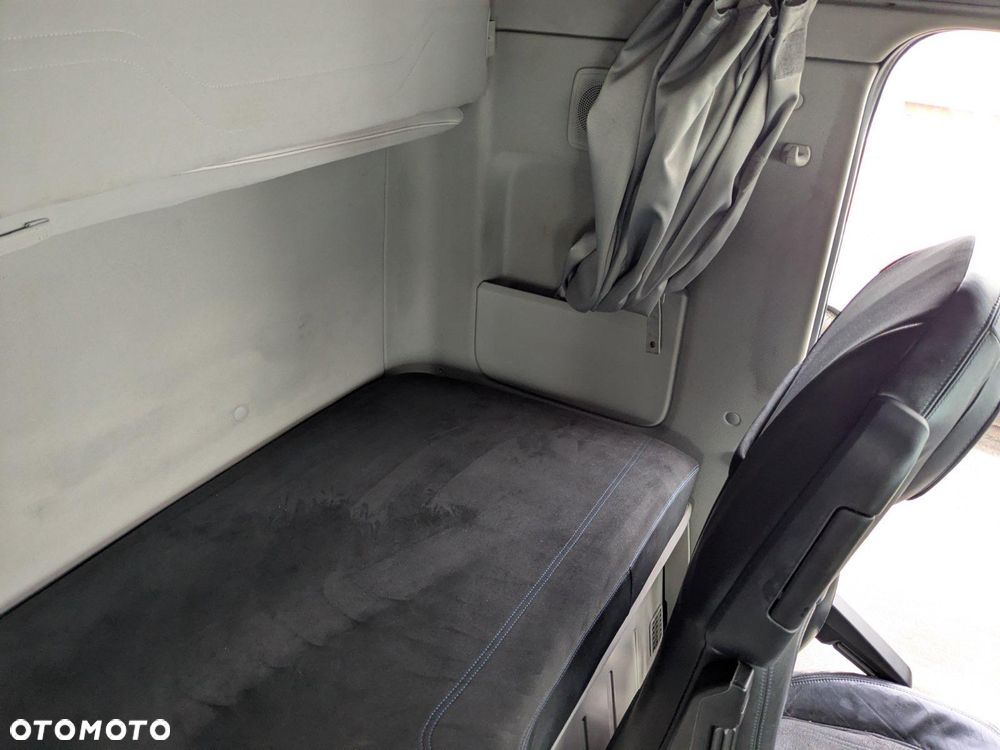 Ford F MAX 500 - 13