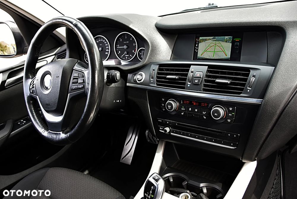 BMW X3 xDrive20d - 38