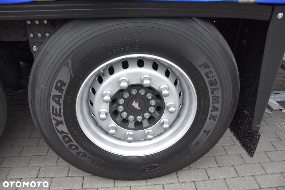 Schmitz Cargobull FIRANA / 240 TYŚ KM PRZEBIEGU! / DACH PODNOSZONY / OŚ PODNOSZONA / WAGA WABCO / STAN JAK FABRYCZNIE NOWY ! ! ! - 30