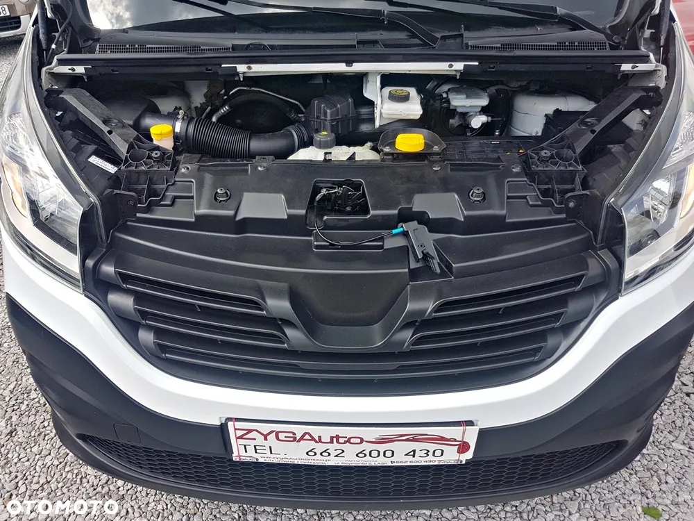 Renault TRAFIC - 10