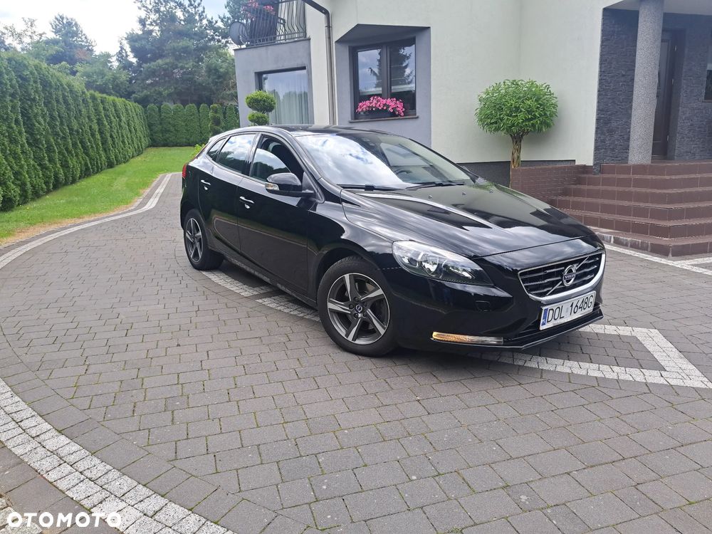 Volvo V40 T2 Drive-E Momentum - 2