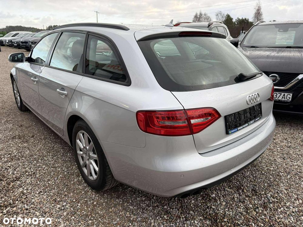 Audi A4 Avant 2.0 TDI DPF Ambiente - 3