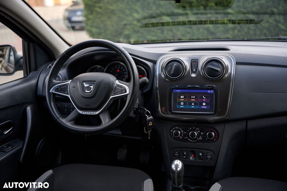 Dacia Sandero Stepway TCe 90 (S&S) Prestige - 20