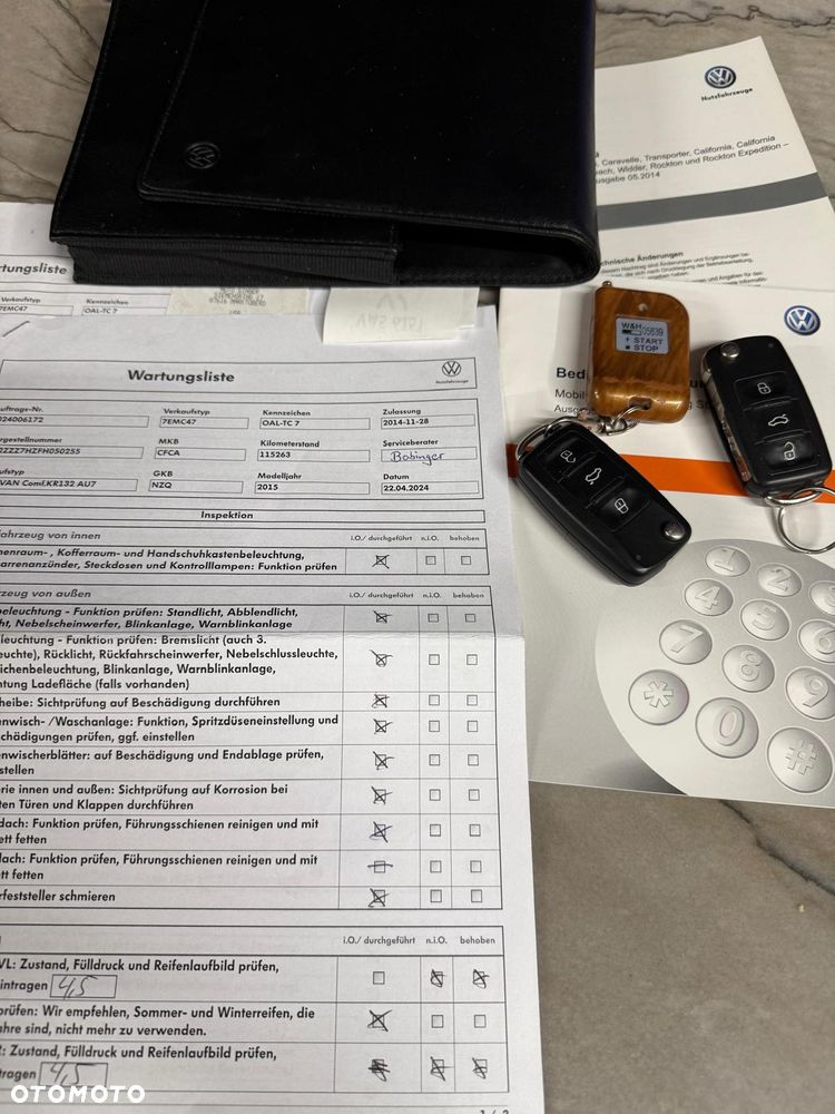 Volkswagen Multivan - 31