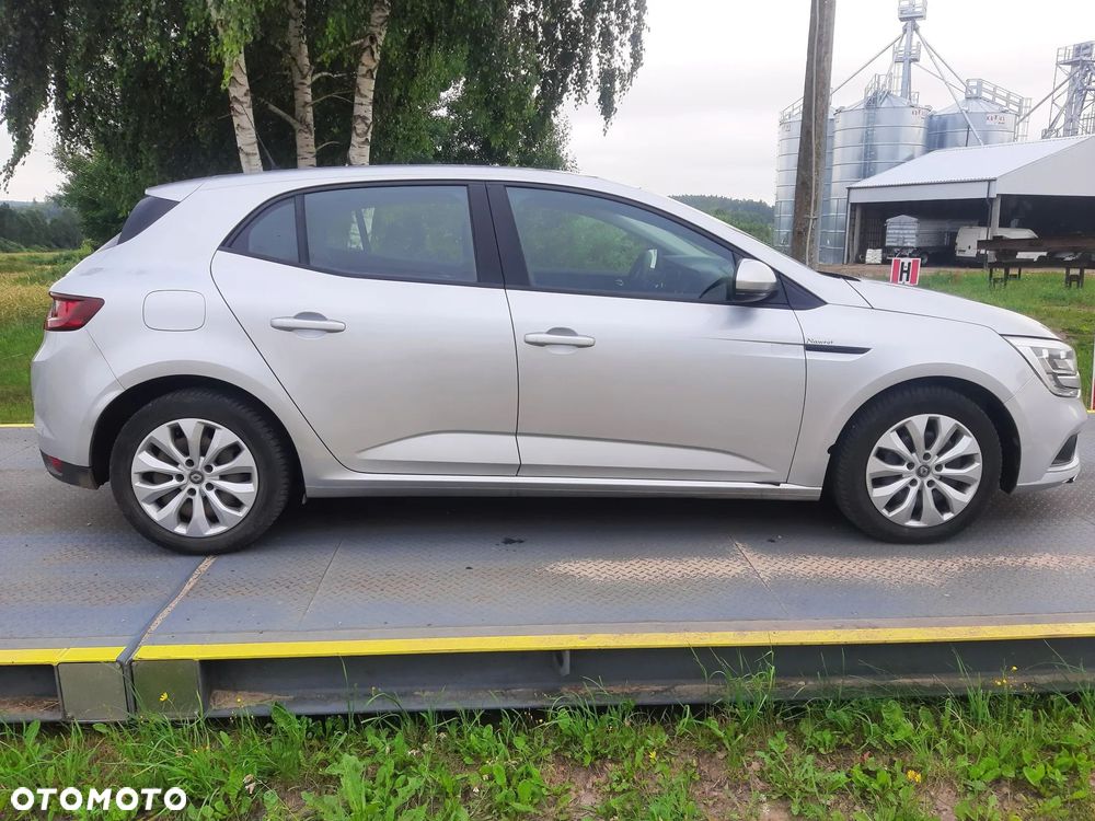 Renault Megane 1.5 dCi Business - 8