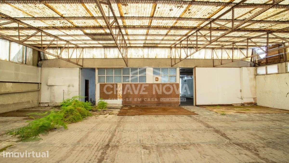 Espaço para comercio/serv à venda na Av da Boavista perto CasadaMúsica - Grande imagem: 3/29