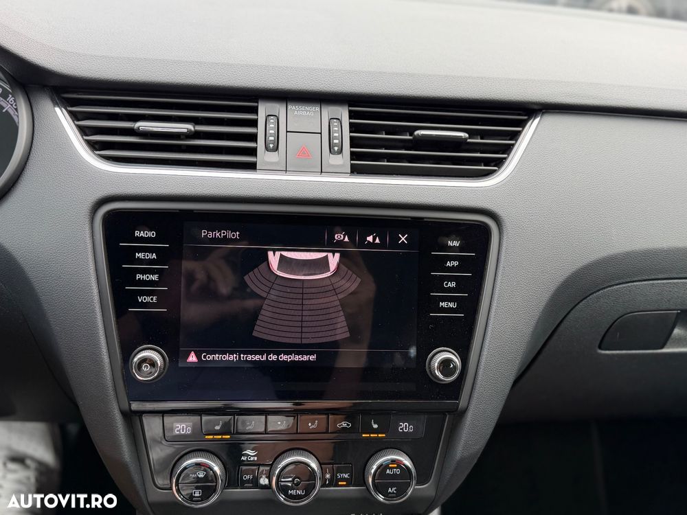 Skoda Octavia 2.0 TDI DSG Ambition - 20