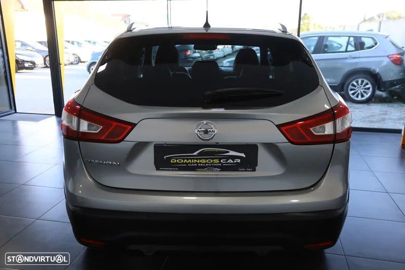 Nissan Qashqai 1.6 dCi Tekna Premium S Xtronic - 6