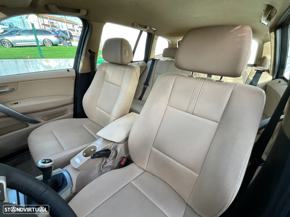 BMW X3 2.0d - 9