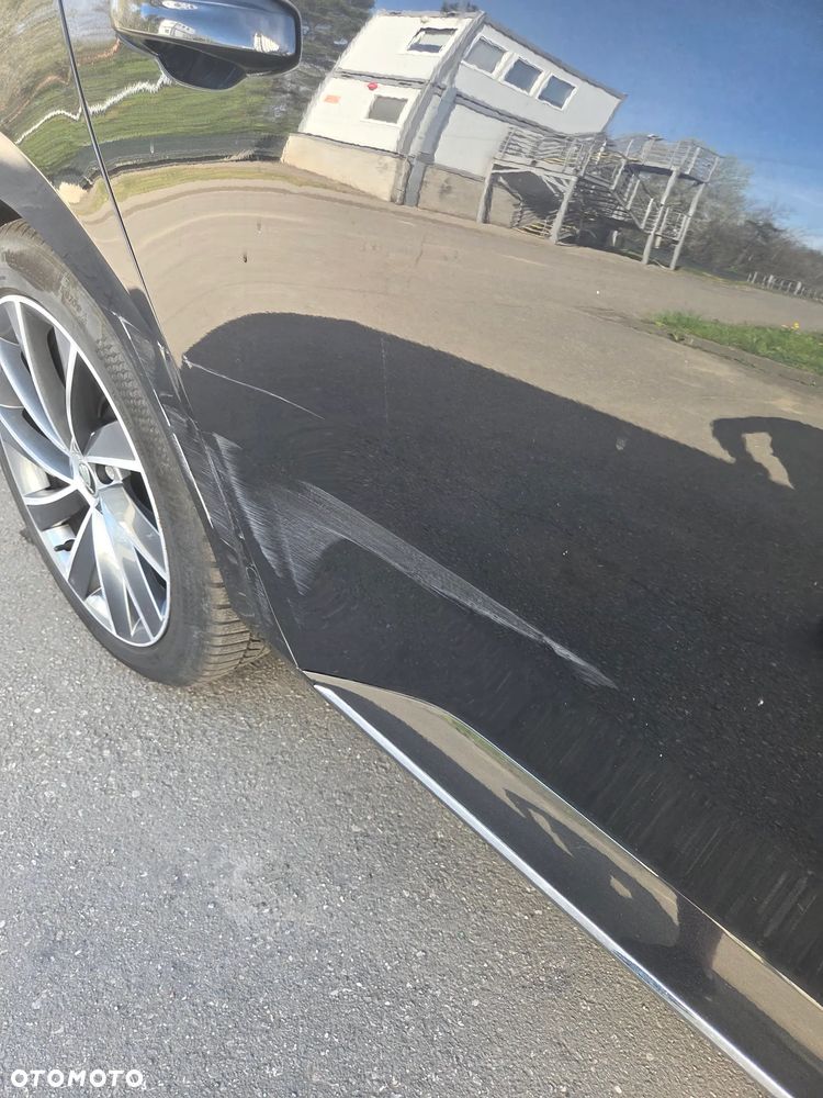 Skoda Superb 2.0 TSI 4x4 L&K DSG - 8