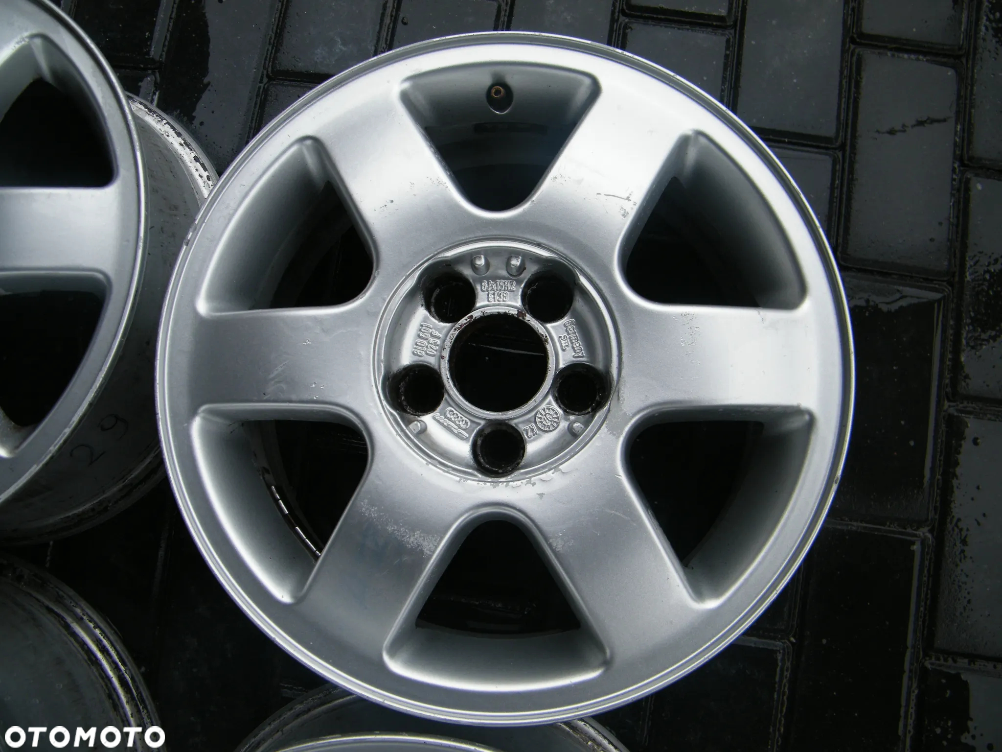 Felgi aluminiowe alufelgi komplet 5x100 ET38/ 6J x 15 otwór 57 - 2