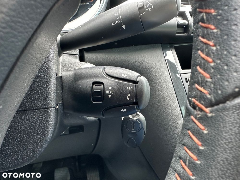 Peugeot 3008 HDi FAP 150 Napapijri - 36