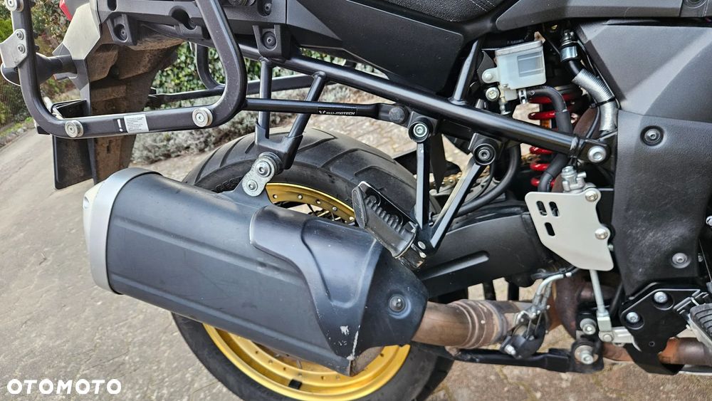 Suzuki V-STROM - 6