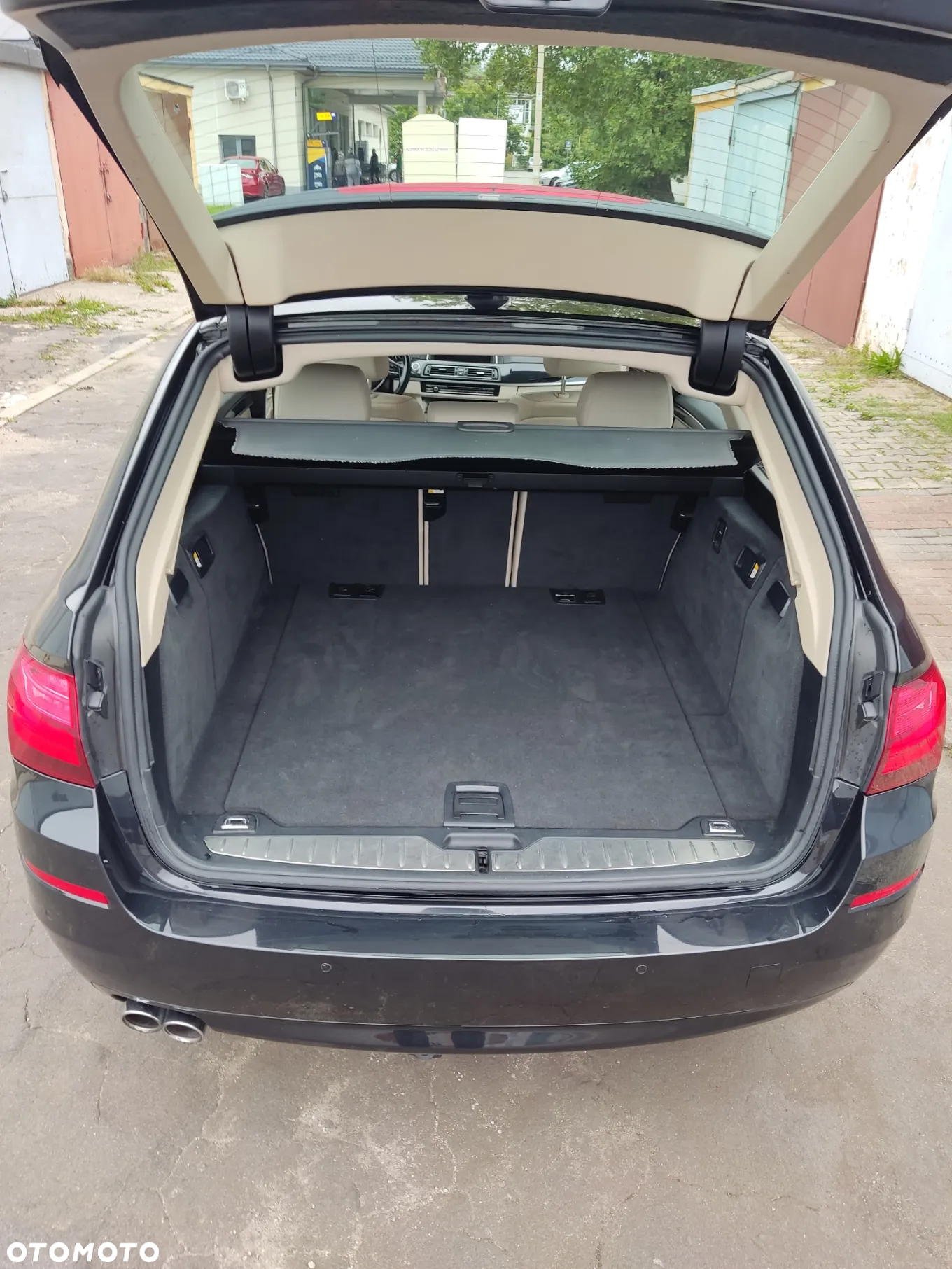 BMW Seria 5 520d xDrive - 10