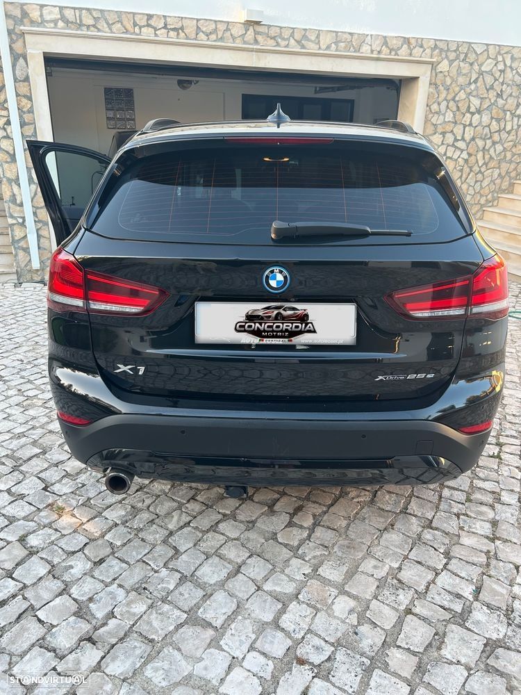 BMW X1 25 e xDrive - 11
