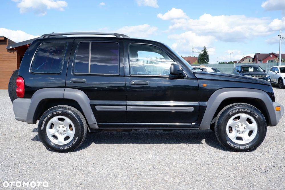 Jeep Cherokee 2.5L CRD Sport - 28