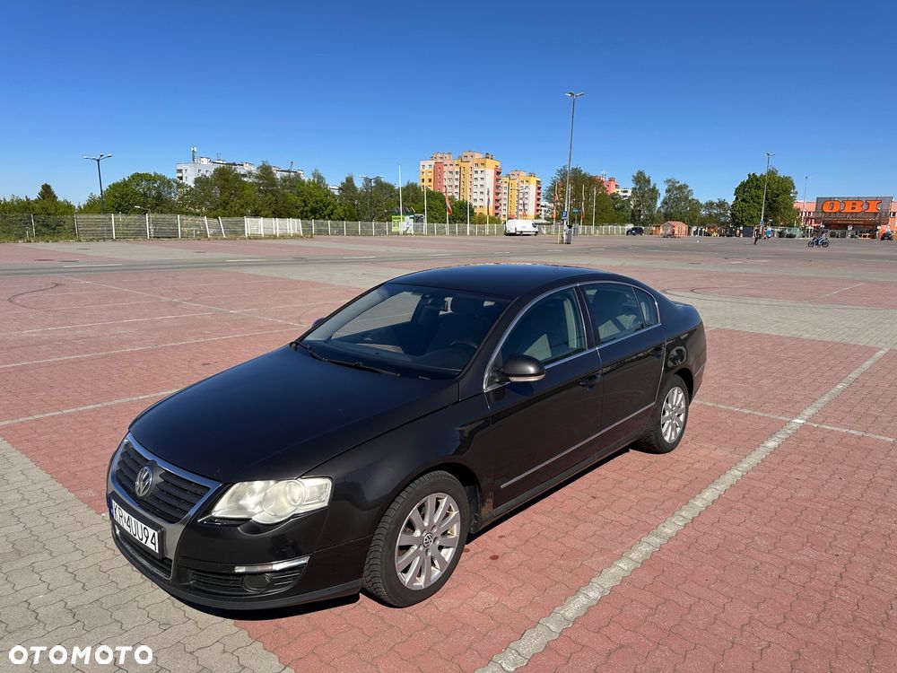 Volkswagen Passat - 9