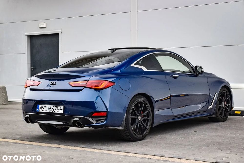 Infiniti Q60 - 10