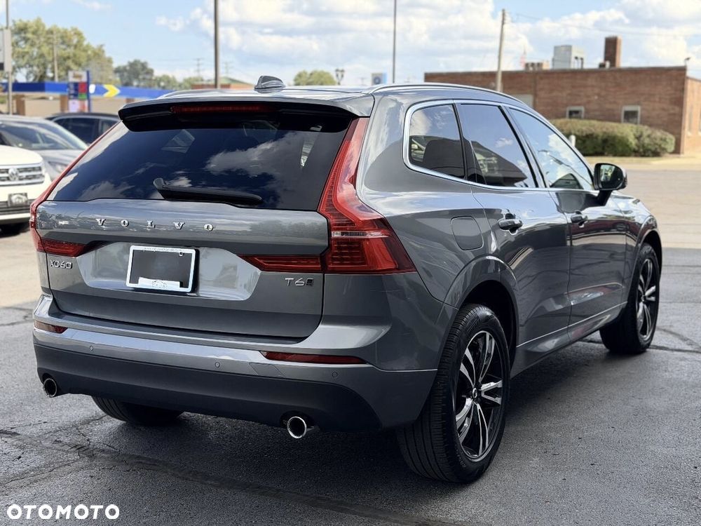 Volvo XC 60 T6 AWD Momentum - 9