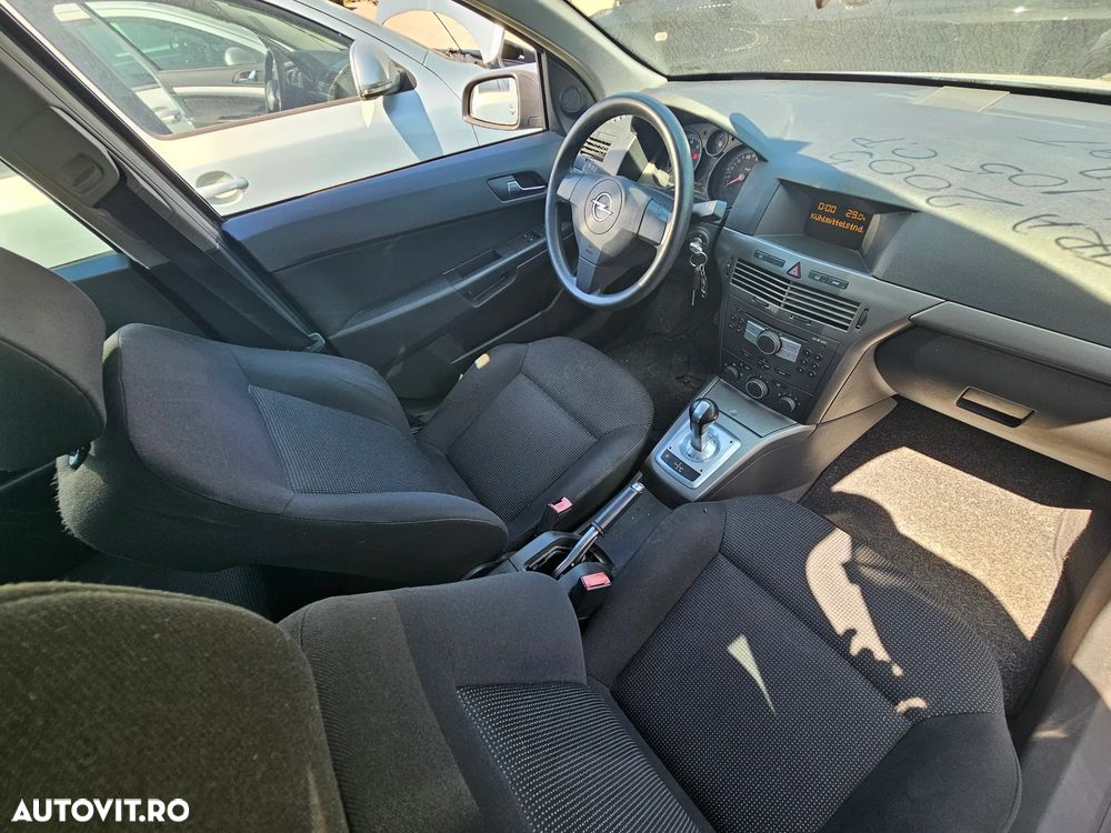 Opel Astra - 10