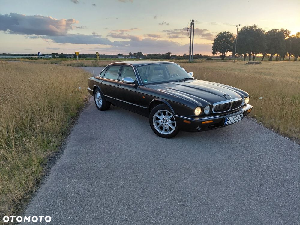 Jaguar XJ 4.0 Executive - 1