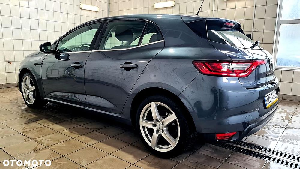 Renault Megane 1.2 Energy TCe Life - 4