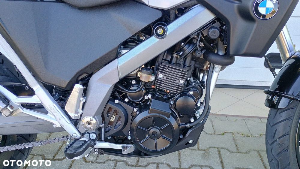 BMW G - 6