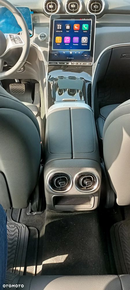Mercedes-Benz GLC - 9