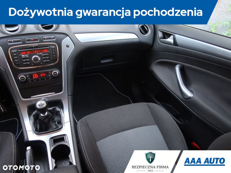 Ford Mondeo - 9