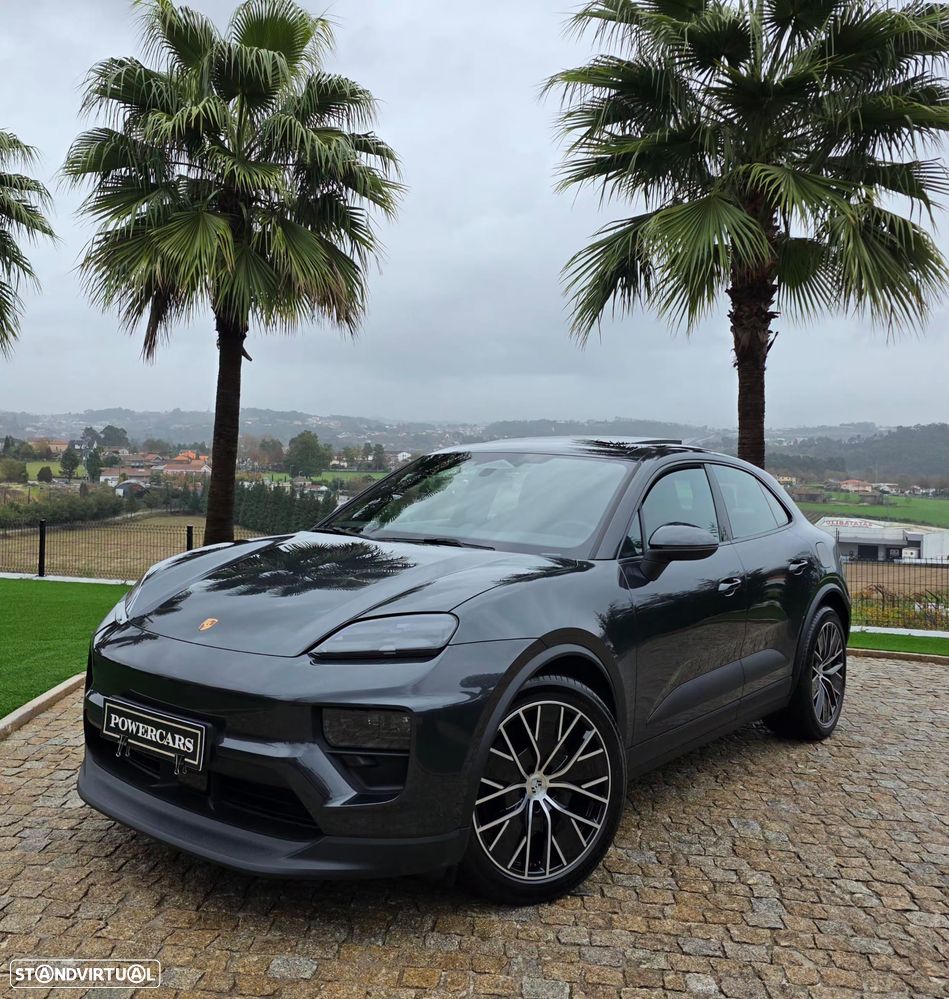 Porsche Macan Standard - 1