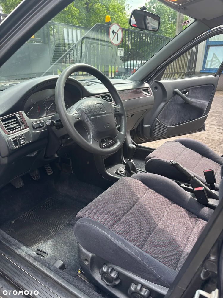 Honda Civic 1.4i S - 13