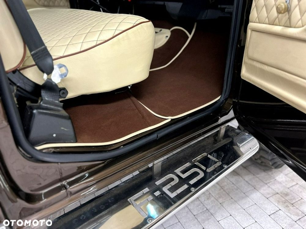 Ford F250 - 15