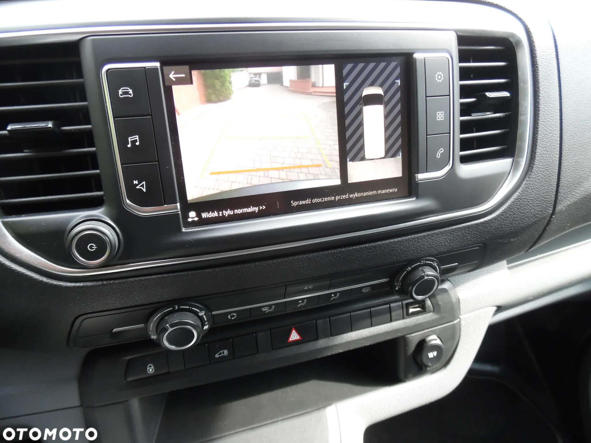 Opel Vivaro - 12