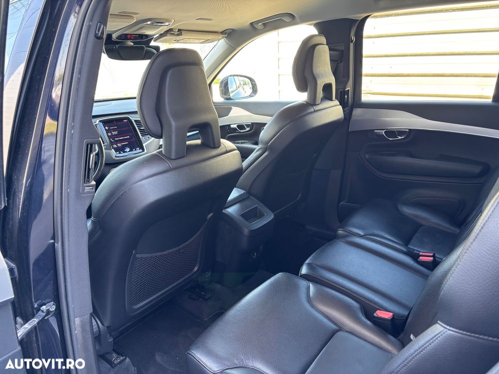 Volvo XC 90 - 6