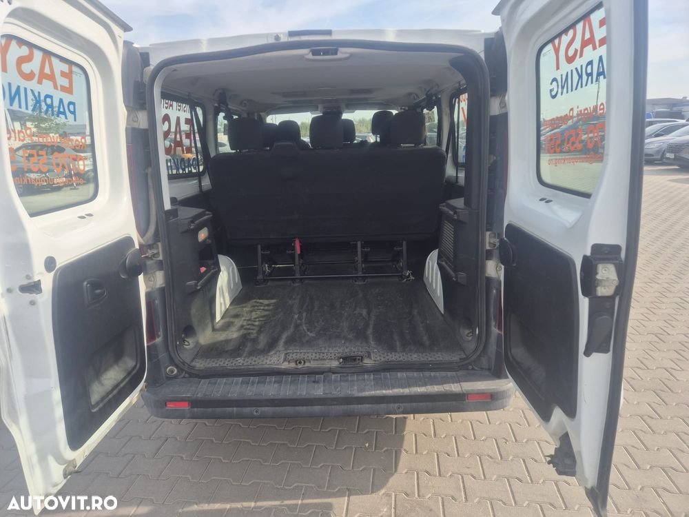 Renault Trafic 2.0 Blue dCi 110 S&S L1 8+1 Zen - 9