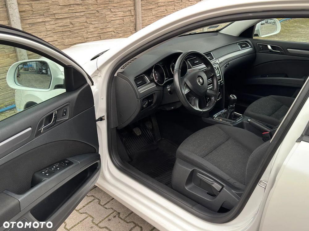 Skoda Superb 1.6 TDI Active Greenline - 12